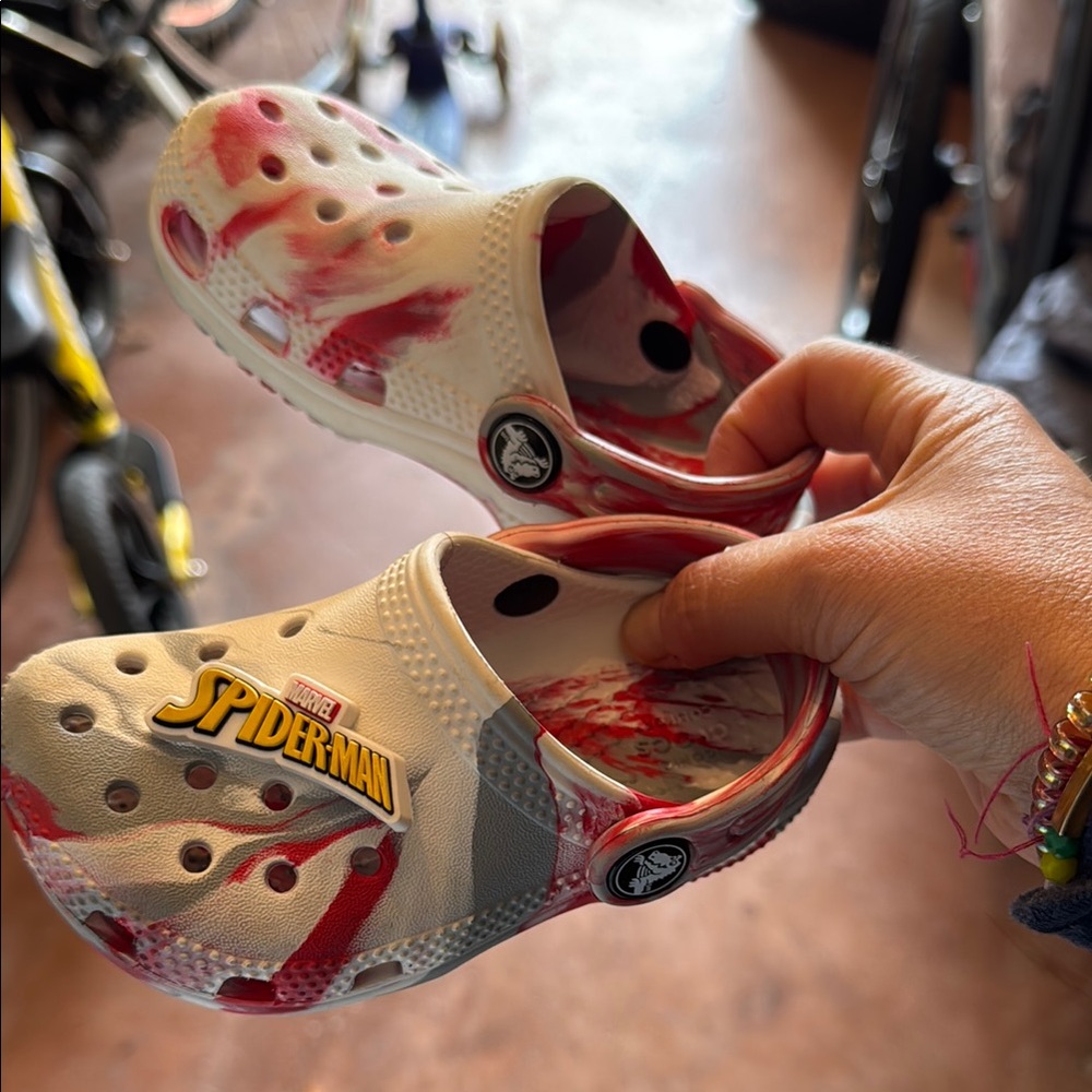 Marvel Spider-Man Kids Crocs - BNWT